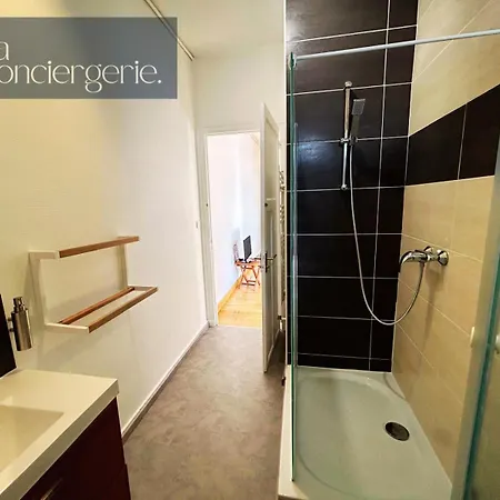 La Porte Magenta - Plein Centre - Laconciergerie *